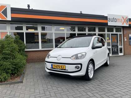 Volkswagen up! 1.0 White Up! | PANO | MULTIMEDIA | CRUISE | PARKE