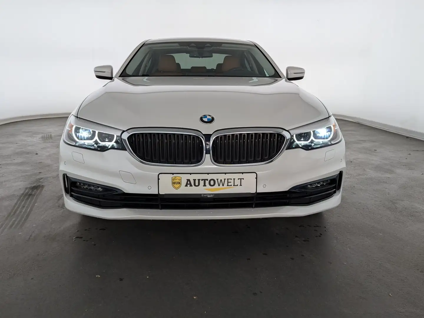 BMW 530 530 e xDrive Sport Line LEDER+LED+NAVI+SHZ+GSD+ BC Weiß - 2