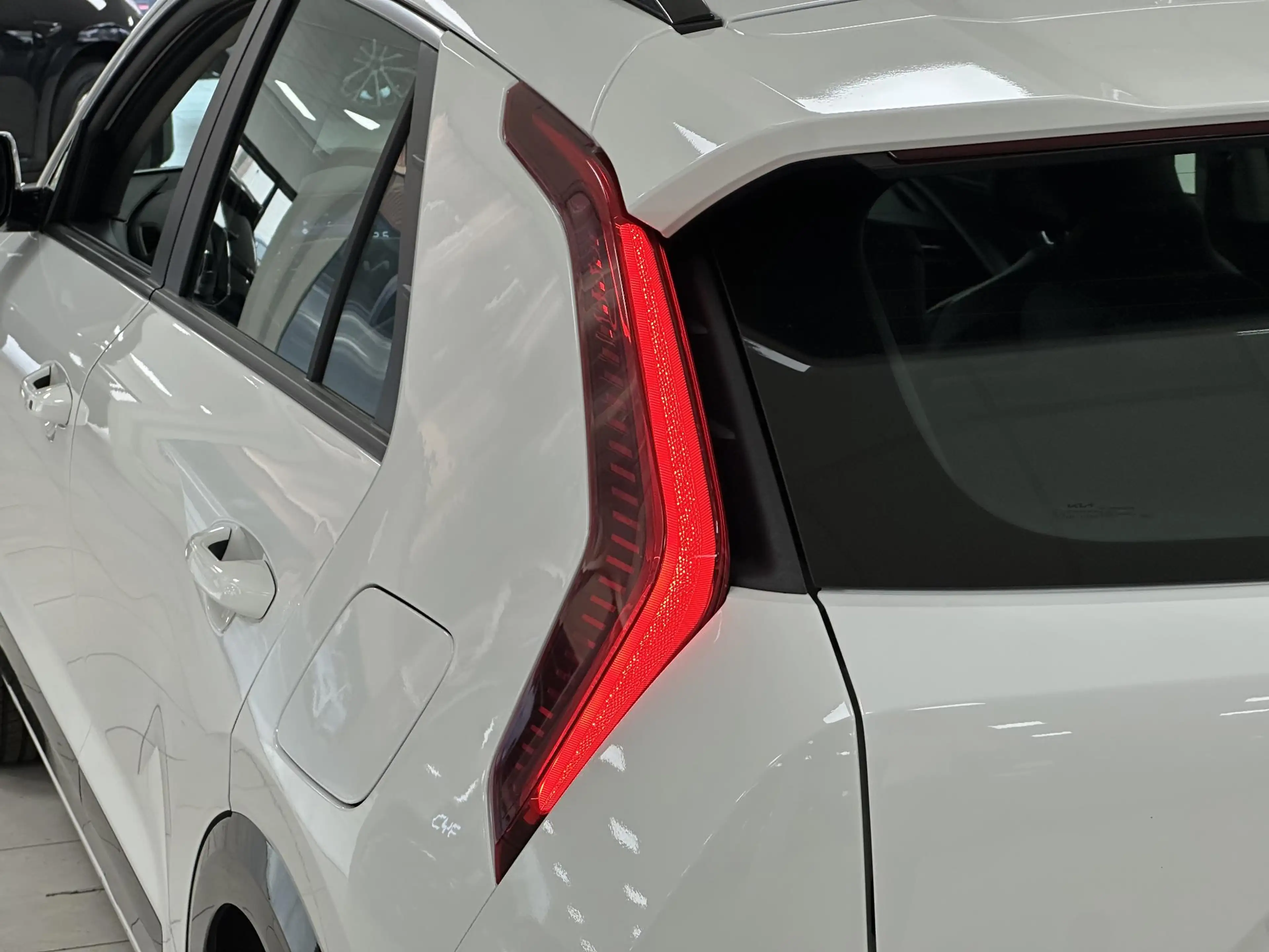 Kia Niro 1.6 GDi Hybrid ExecutiveLine ACHTERUITRIJCAMERA | — photo 28