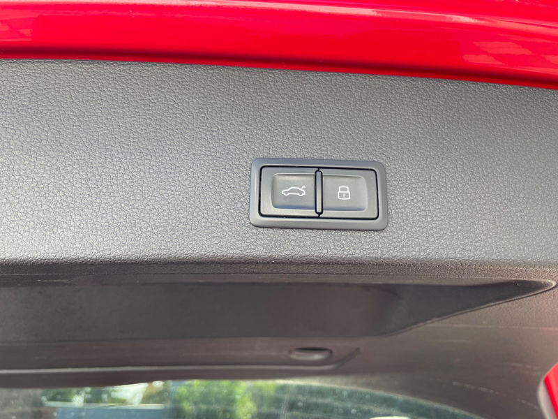 Audi Q2 30 TDI sport S-tronic 18/Navi/DAB/LED/TOP — photo 8
