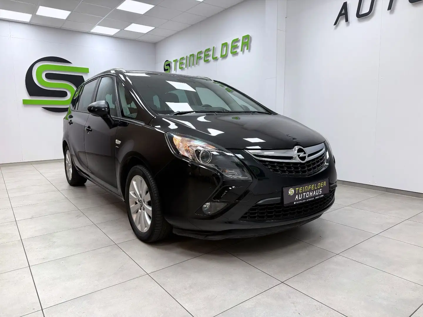 Opel Zafira Tourer Zafira C 1.6 Tourer / 7 SITZE / NAVI /RKAM / AHK Noir - 1