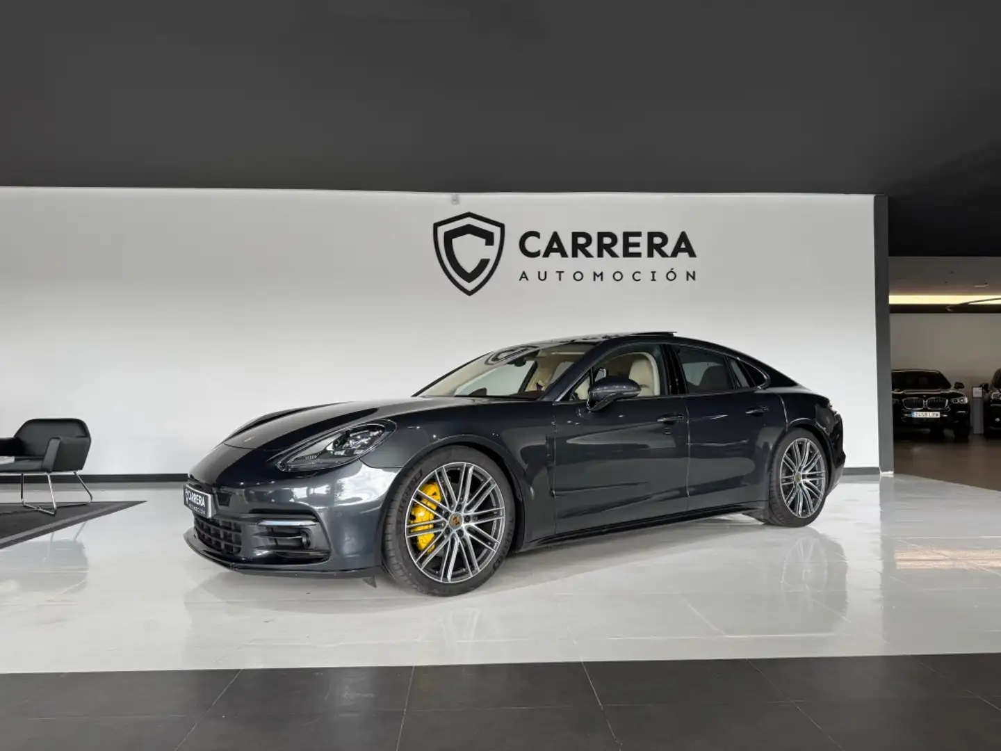Porsche Panamera 4S Aut. Gris - 1