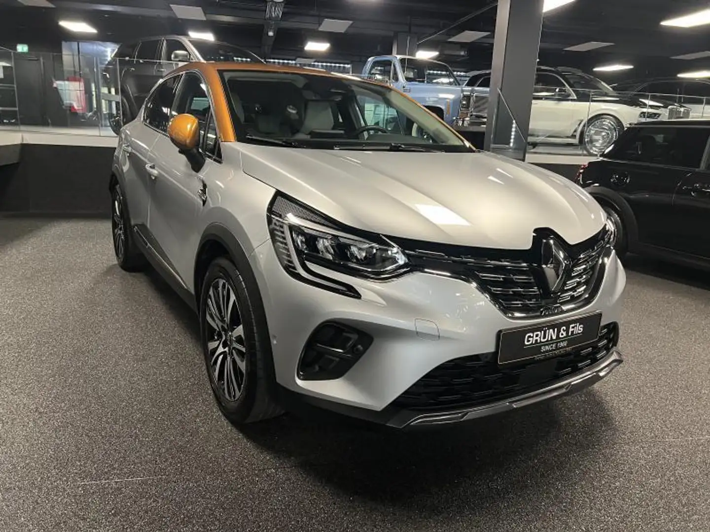 Renault Captur INITIALE PARIS Gris - 1