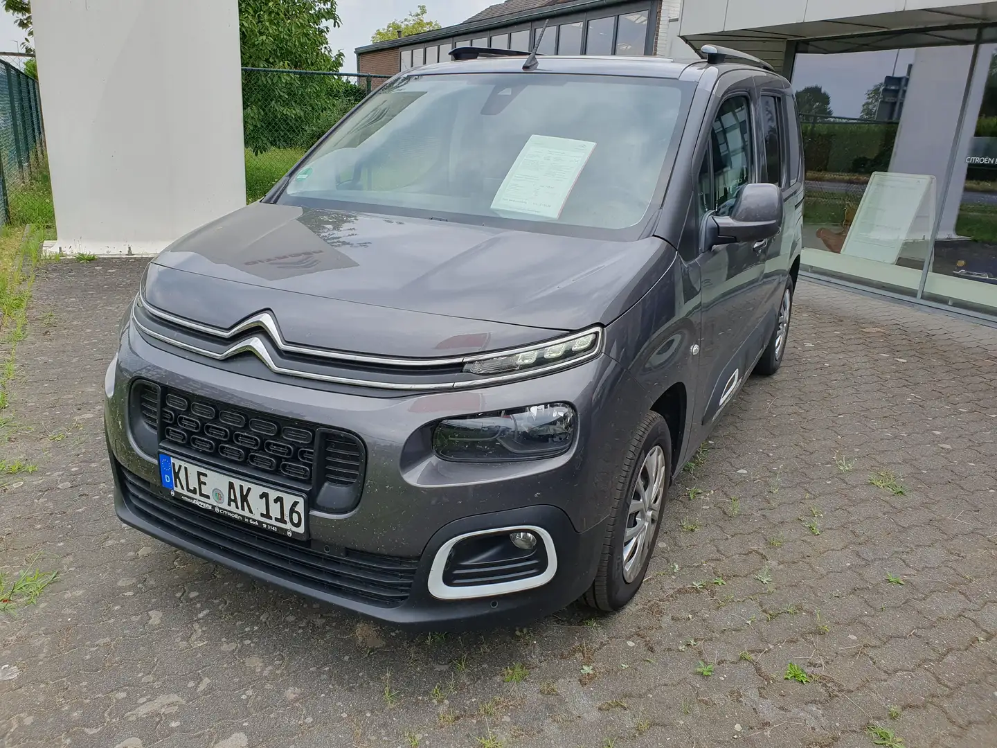 Citroen Berlingo Feel M Grau - 1