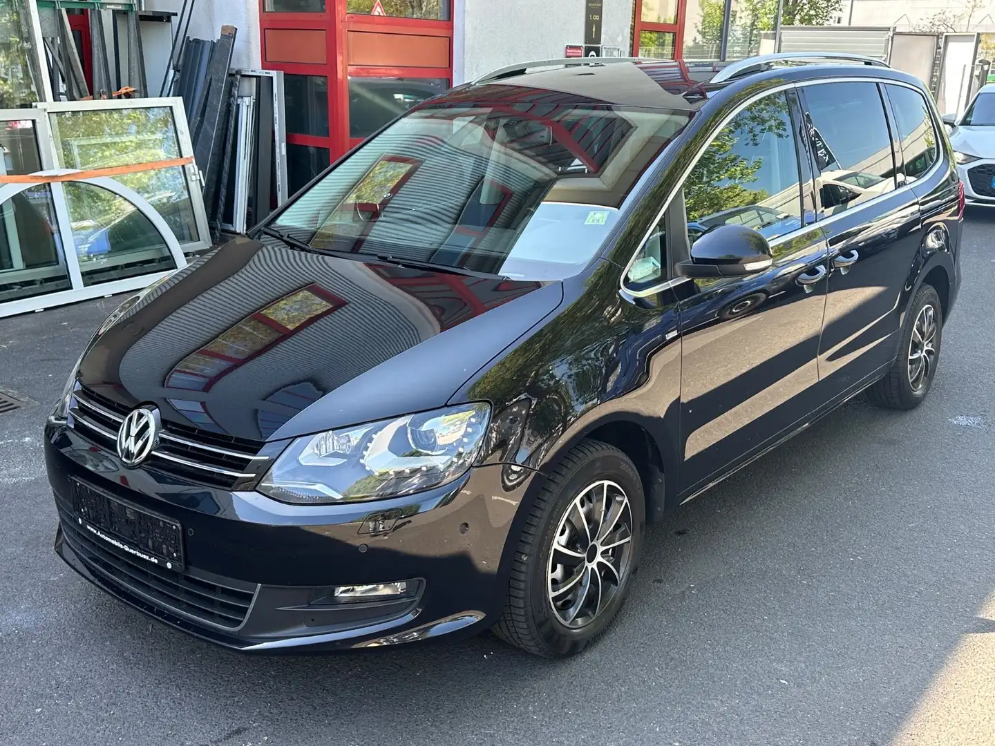 Volkswagen Sharan Cup 2.0 BMT~DSG~AHK~BIXENON~EU5 Negro - 2