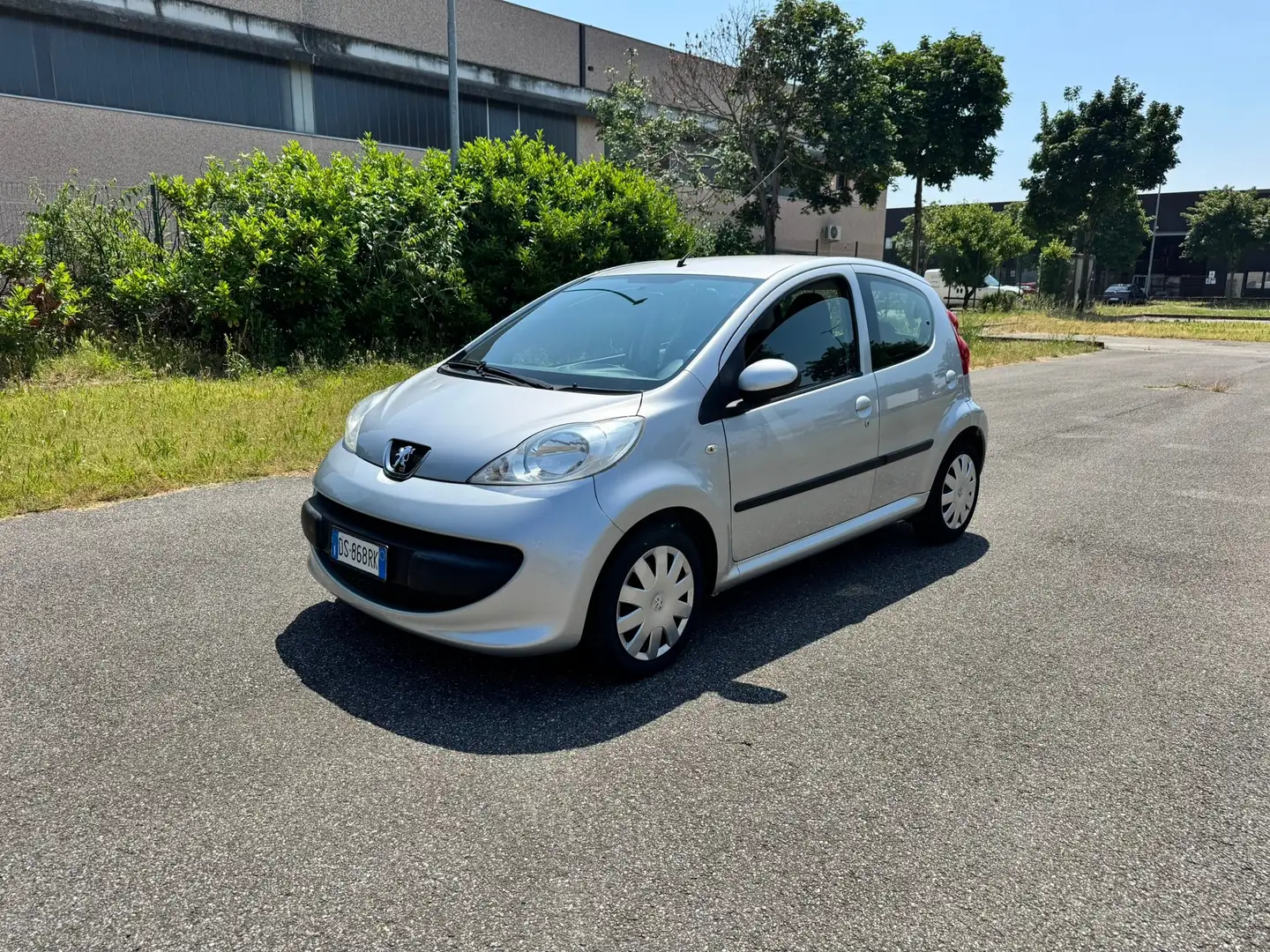 Peugeot 107 5p 1.4 hdi - 1