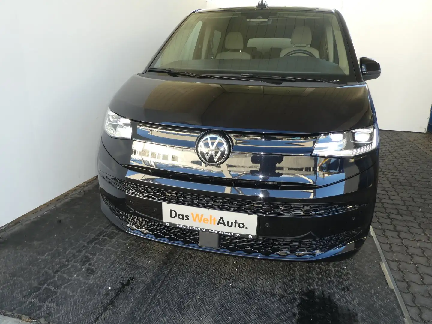Volkswagen T7 Multivan VW T7 Multivan Business ÜH TDI Schwarz - 2