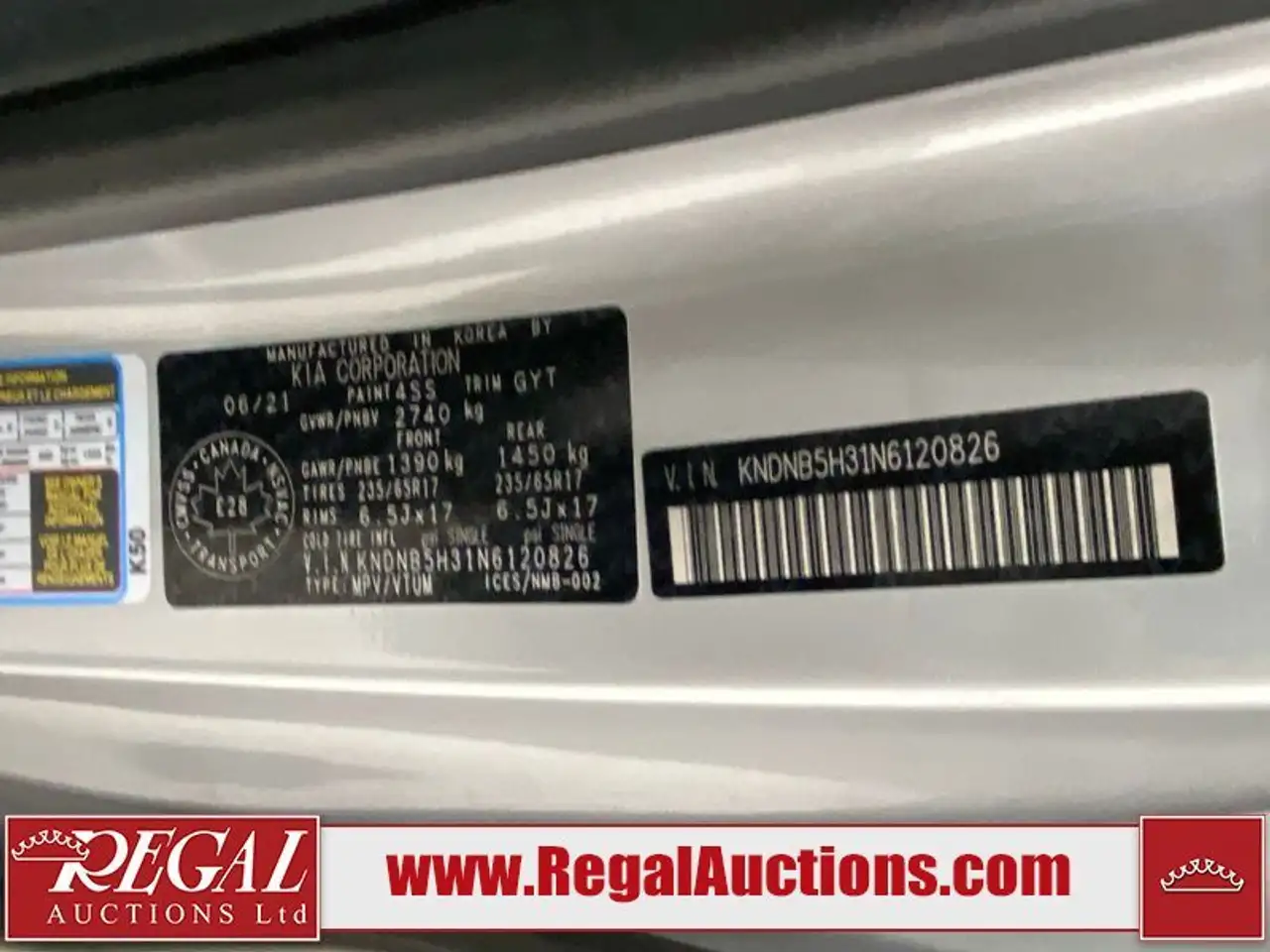 Kia Carnival photo Kia Carnival