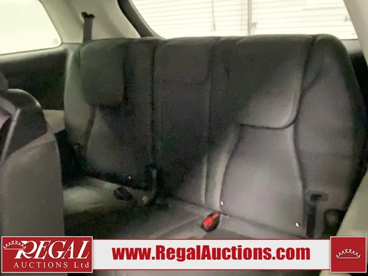 Kia Carnival photo Kia Carnival