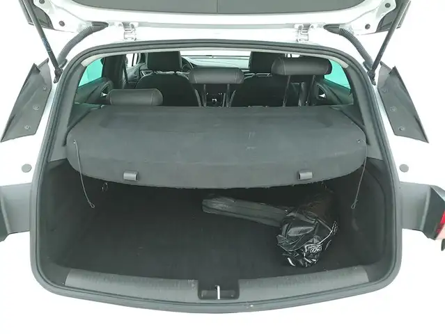 Opel Astra view 14