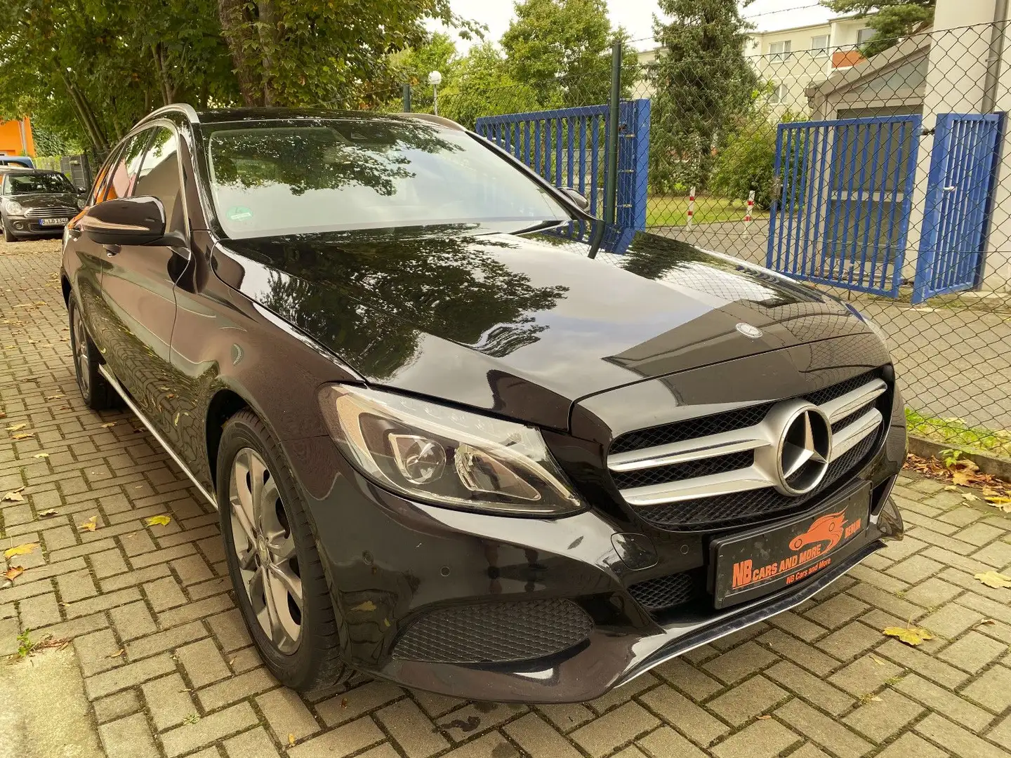 Mercedes-Benz C 180 T CGI, Automatik Teilleder, LED, 2. Besitz Negro - 1