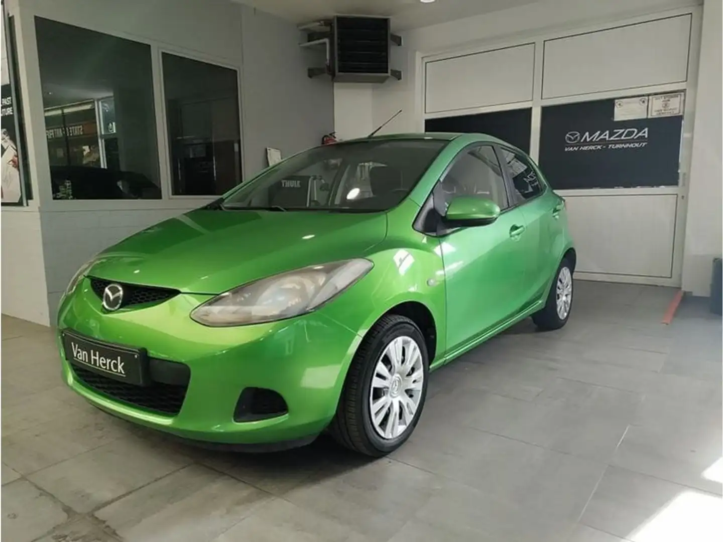 Mazda 2 16V Active Vert - 1