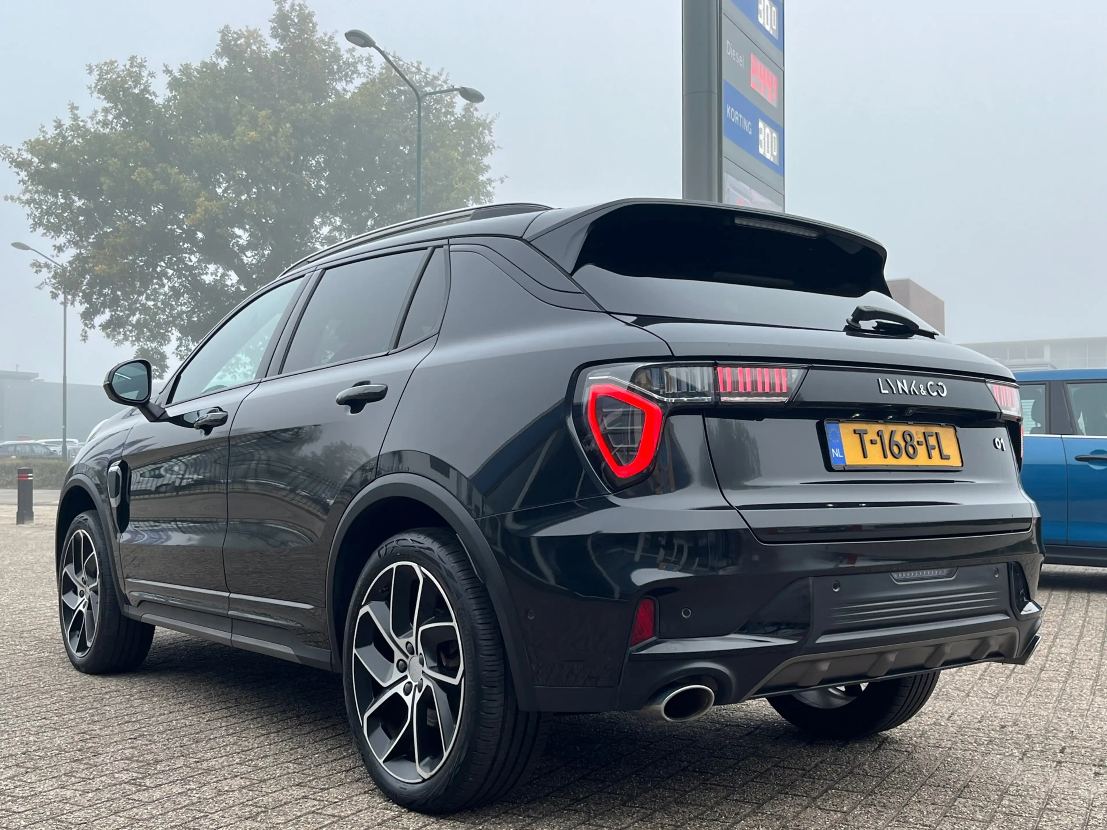 Lynk & Co 01 1.5 261pk PHEV 7DCTH | Black Edition | Orig.NL | Z — photo 8