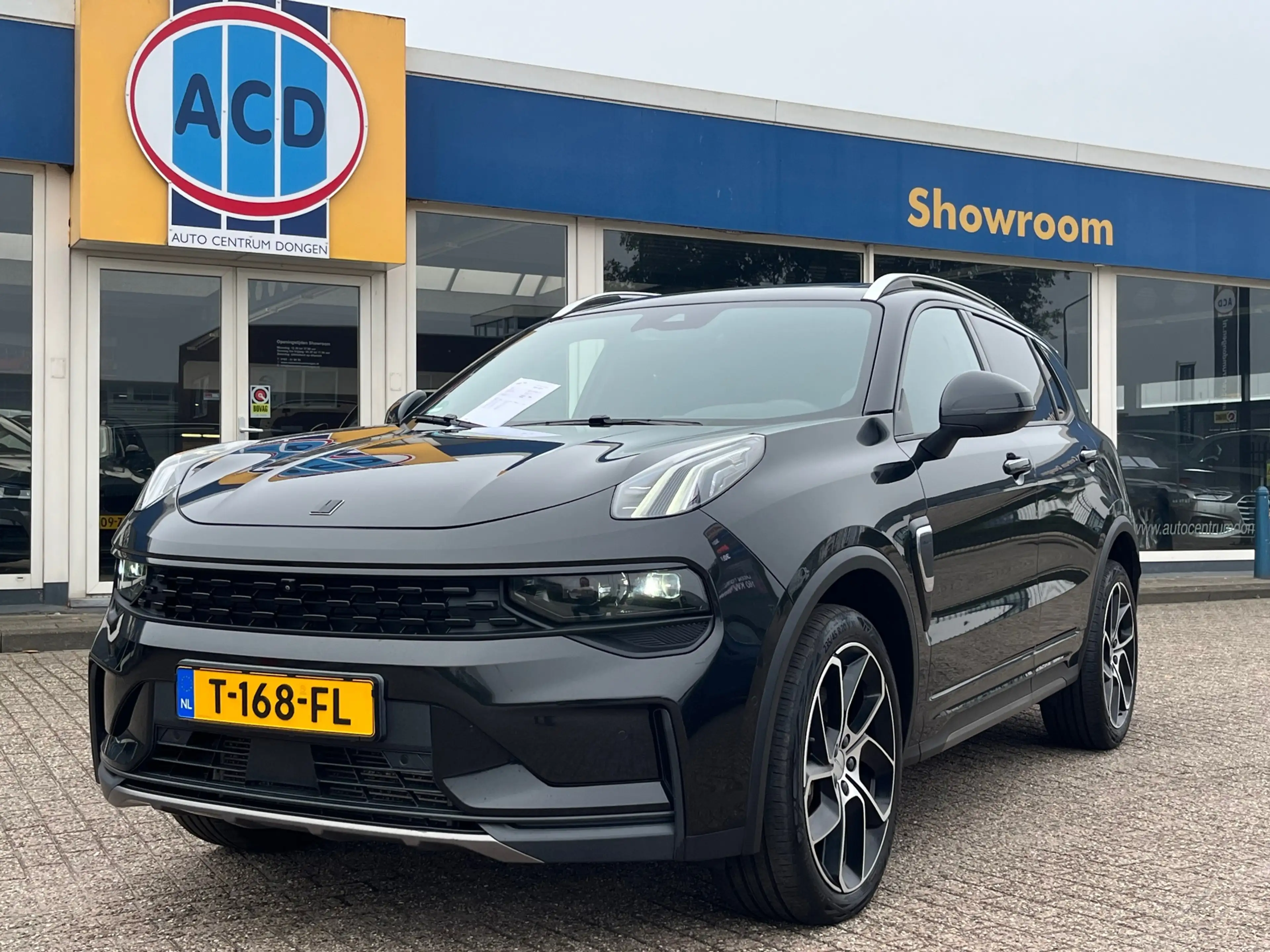 Lynk & Co 01 1.5 261pk PHEV 7DCTH | Black Edition | Orig.NL | Z — photo 9