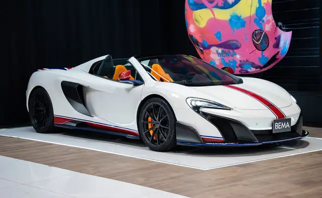 McLaren 675LT Spider | Malus payé Blanc PERLE Carbone Échappement Sport Lift À partir de 2970-mois