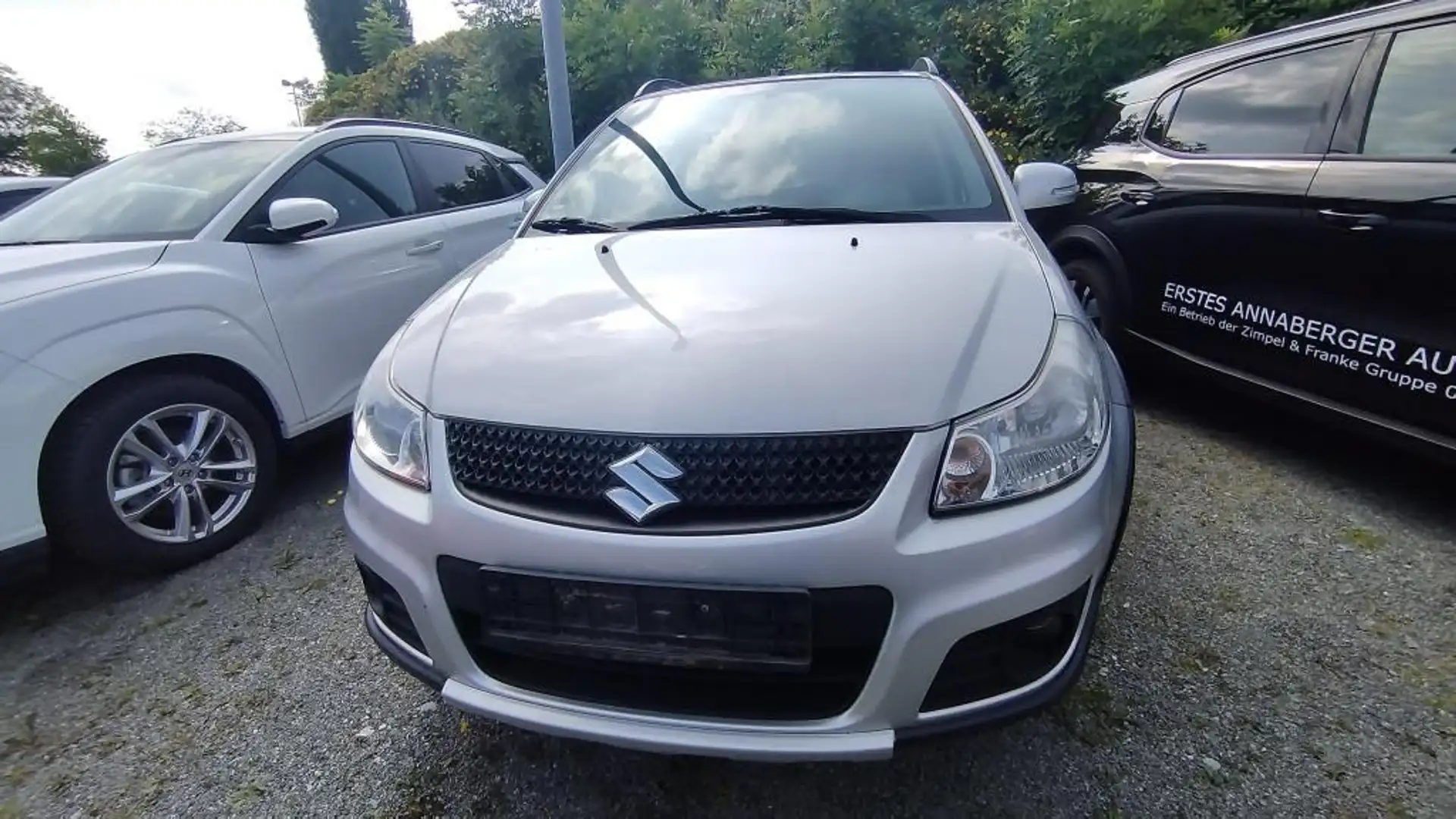 Suzuki SX4 Komfort 4WD, Allrad, Klima, Sitzheizung Argent - 2