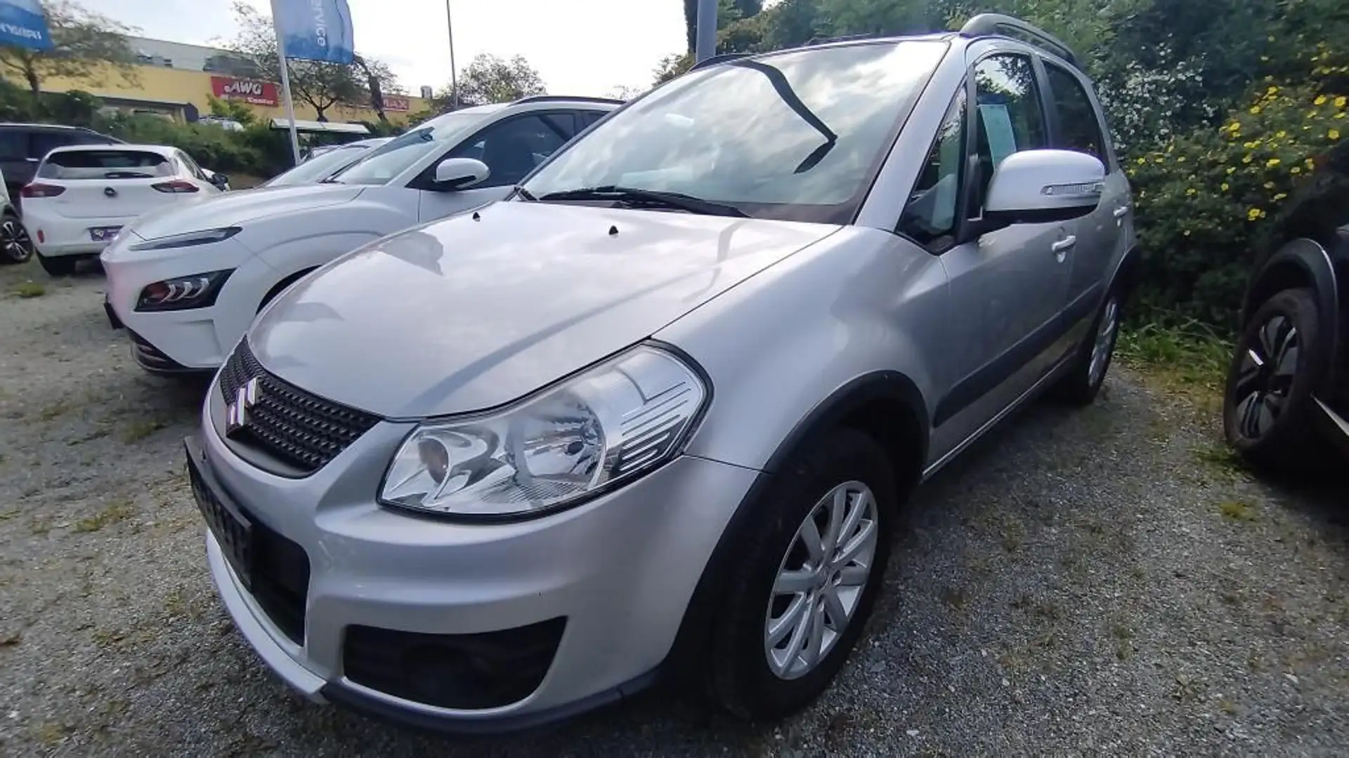 Suzuki SX4 Komfort 4WD, Allrad, Klima, Sitzheizung Argent - 1