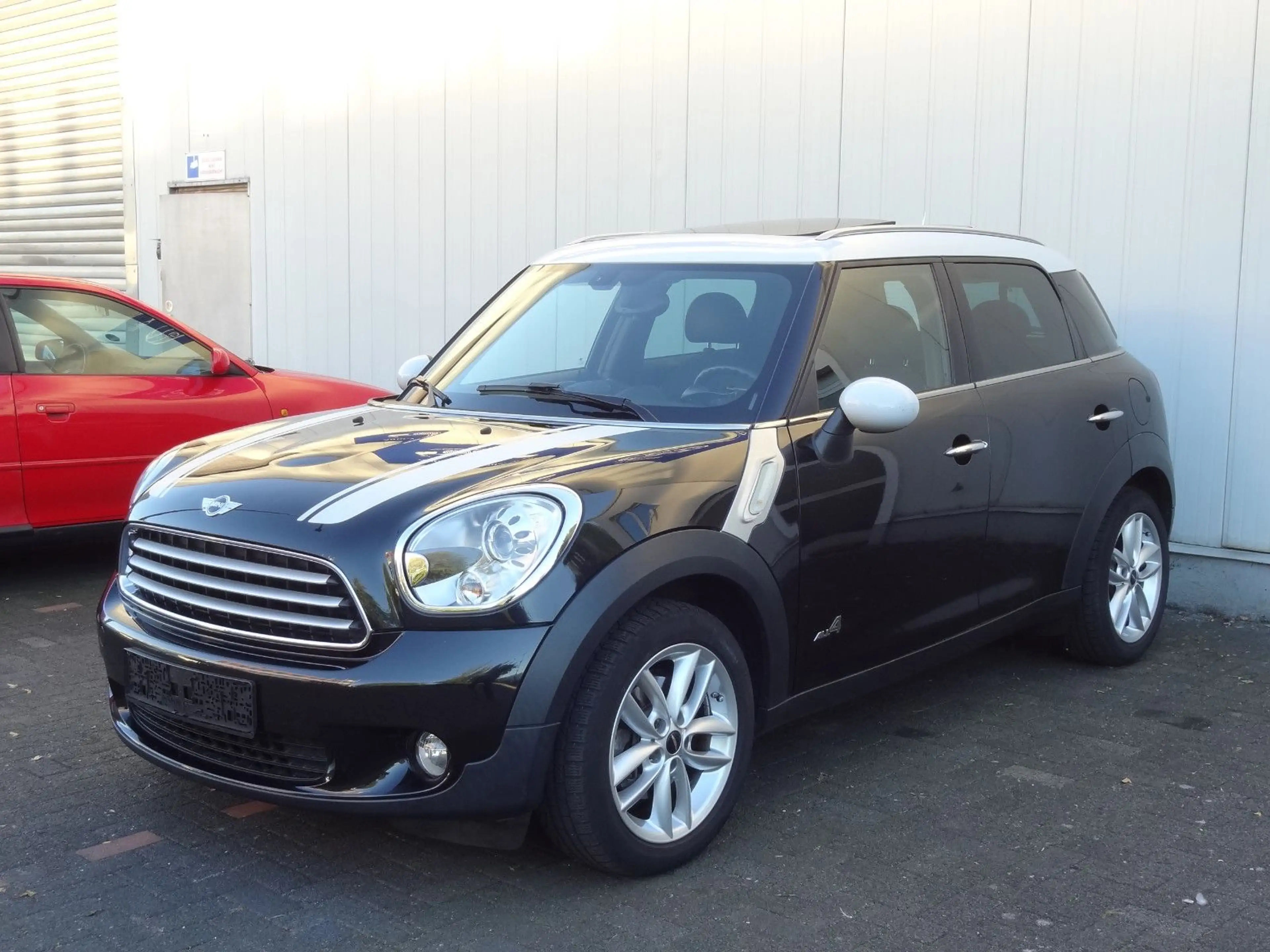 MINI Cooper D Countryman ALL4 Aut./Navi/Xenon/Leder/ — photo 3