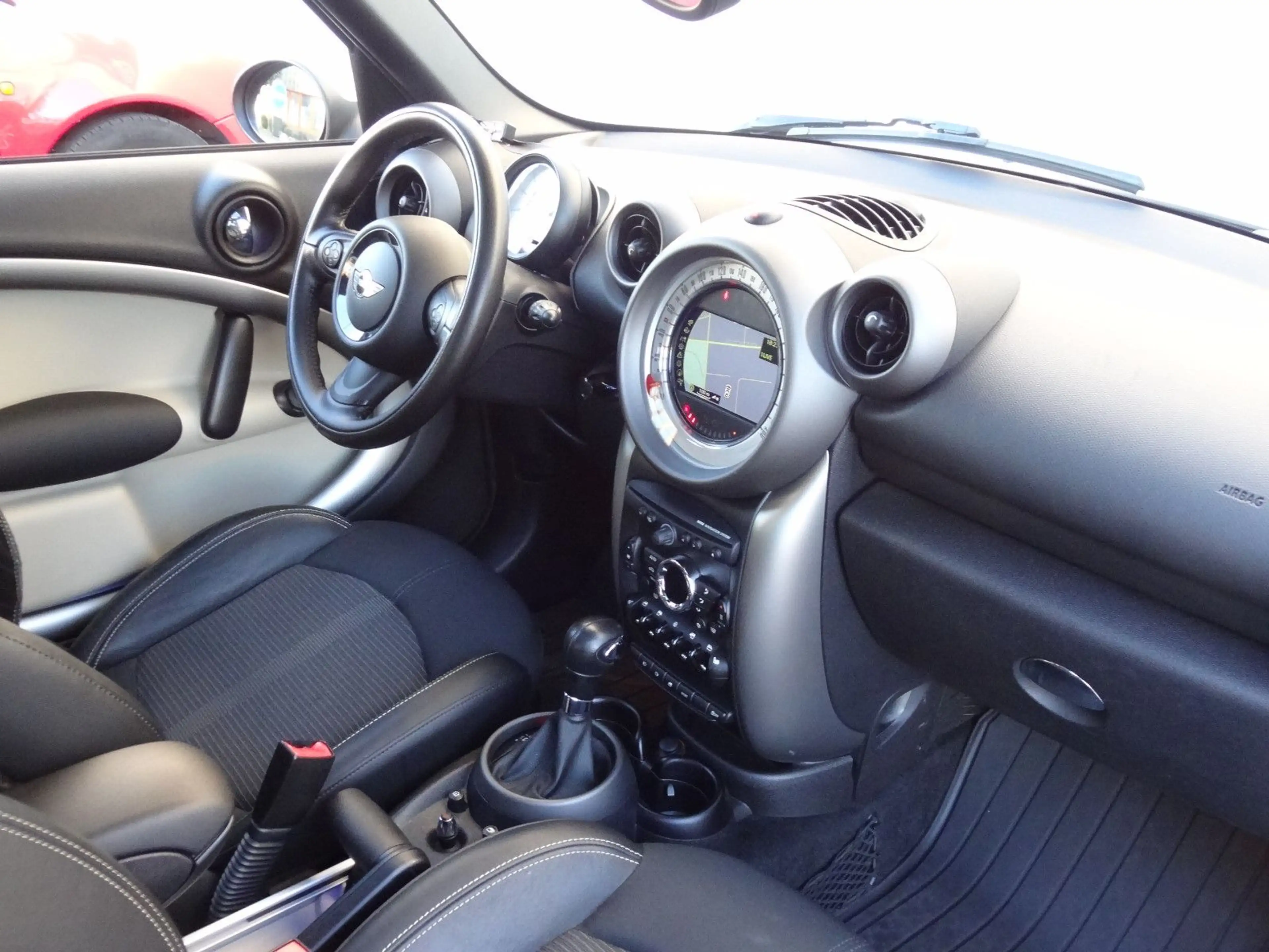 MINI Cooper D Countryman ALL4 Aut./Navi/Xenon/Leder/ — photo 10