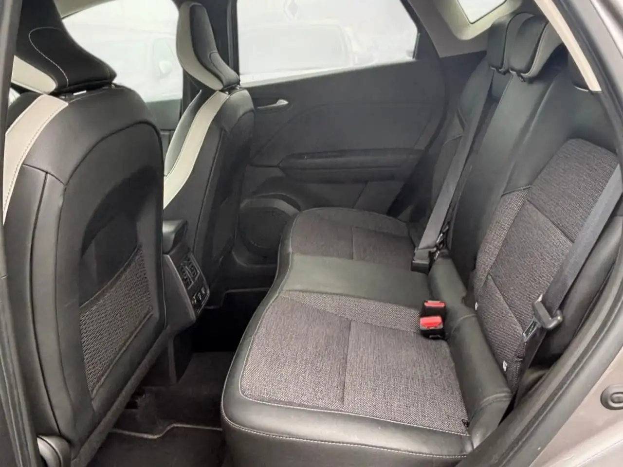 Renault Captur Captur 1.6 E-Tech hybrid Intens 145cv auto 22