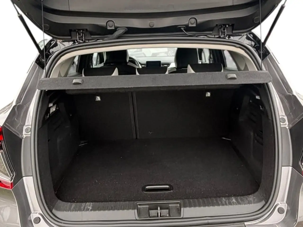 Renault Captur Captur 1.6 E-Tech hybrid Intens 145cv auto 24