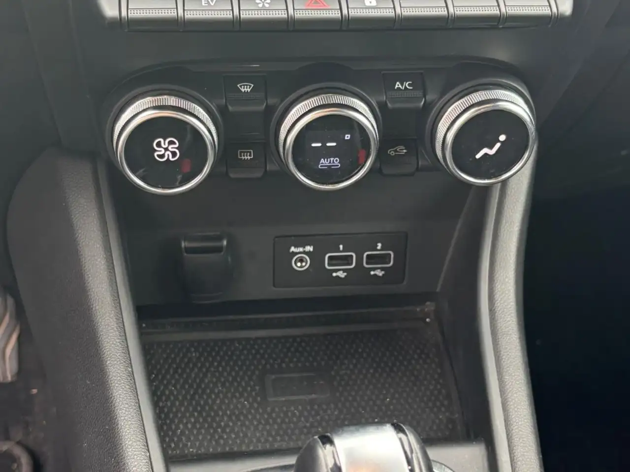 Renault Captur Captur 1.6 E-Tech hybrid Intens 145cv auto 14