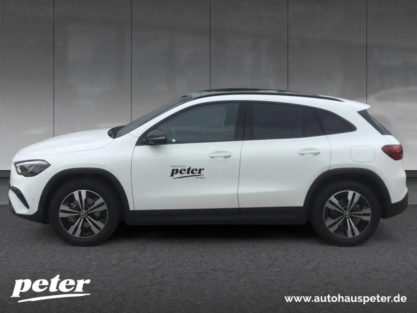 Mercedes-Benz GLA 200 Progressive Edition, Distronic, AHV Weiß - 2