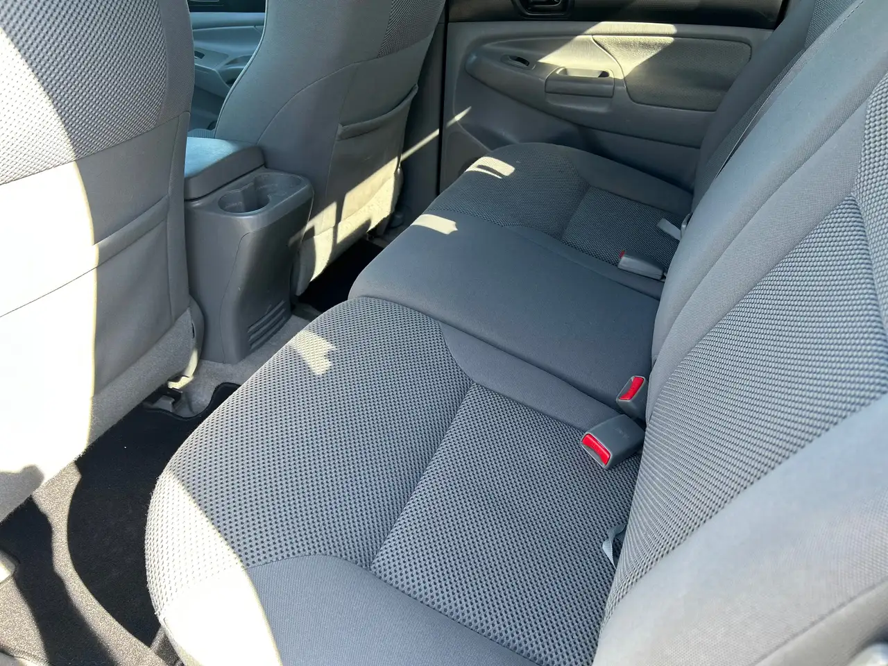 Toyota Tacoma снимка Toyota Tacoma