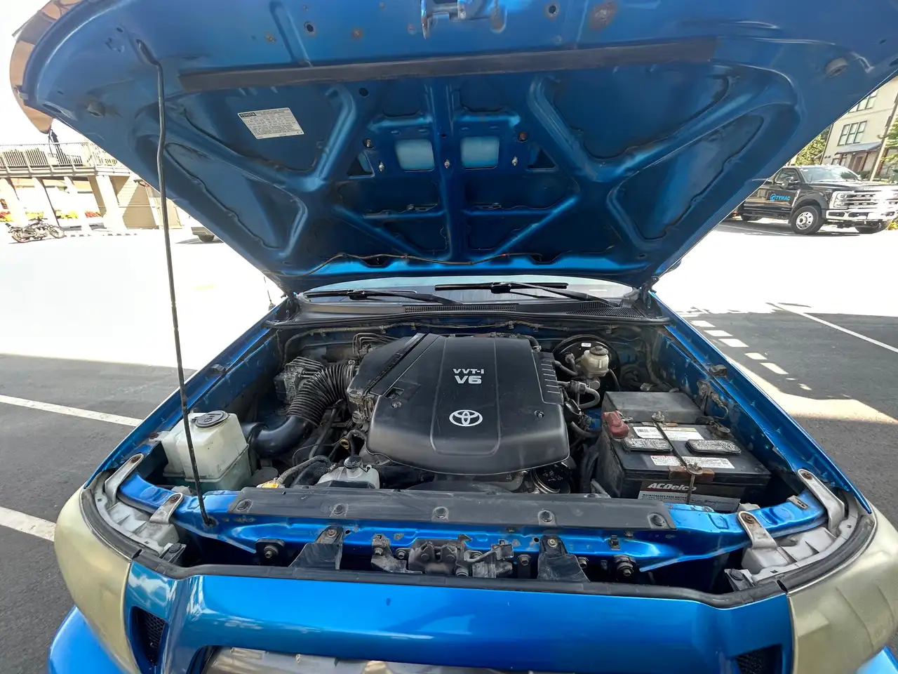 Toyota Tacoma снимка Toyota Tacoma