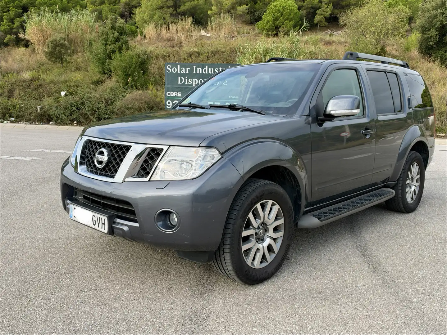 Nissan Pathfinder 2.5dCi LE Aut. - 1