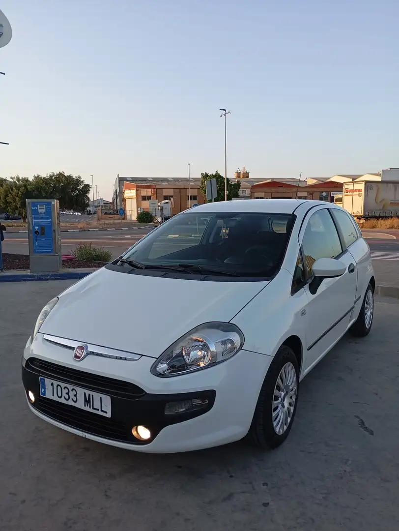 Fiat Punto Evo 1.4 Dynamic 105 S&S - 1