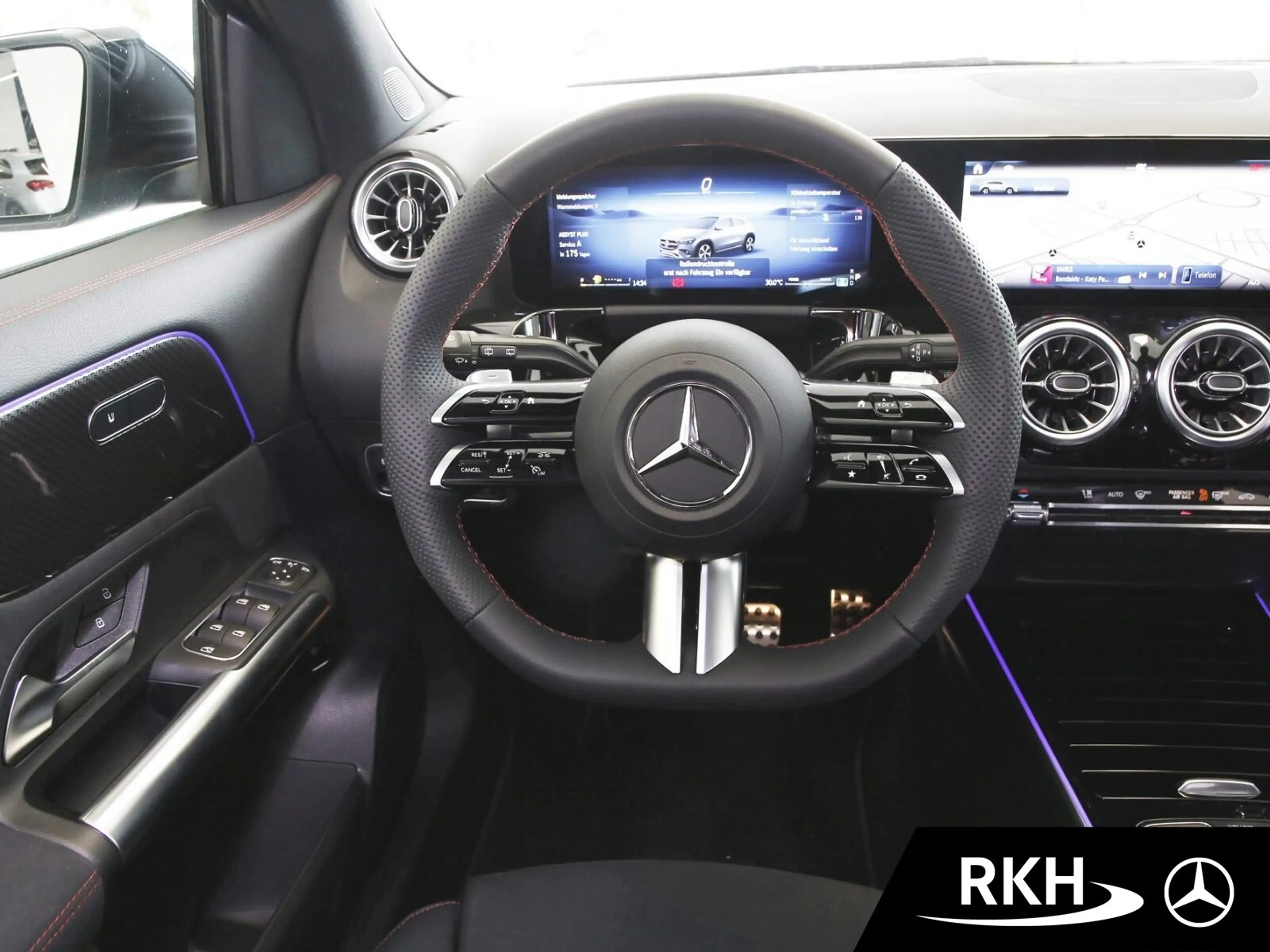 Mercedes-Benz GLA 200 GLA 200 AMG Night/Pano/Kamera/Totw./LED AMG Line — photo 12