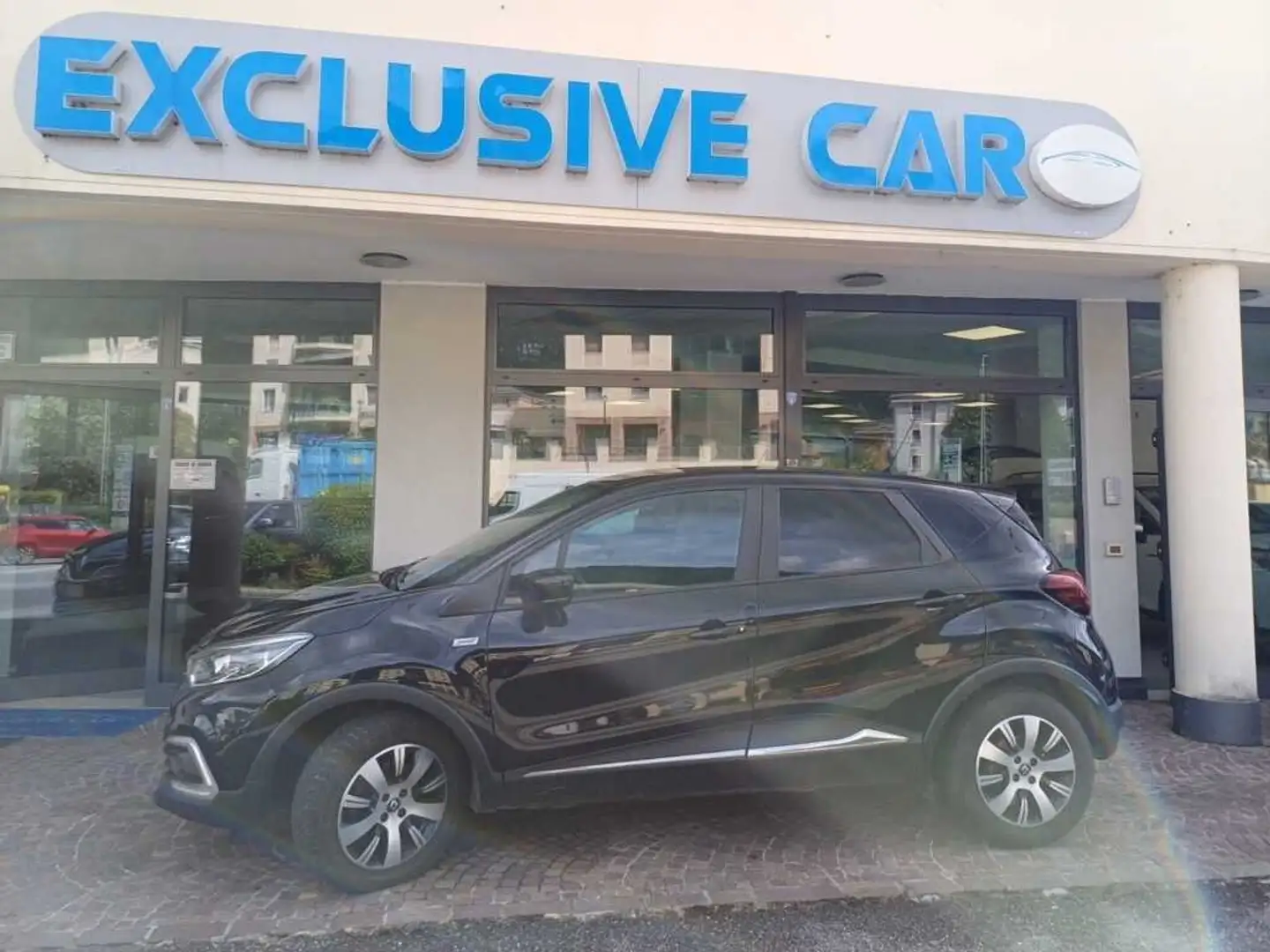 Renault Captur dCi 8V 110 CV Start&Stop Energy Sport Edition Negro - 1