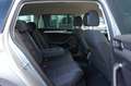 Volkswagen Passat Variant 2.0 TDI 4Motion DSG *R-LINE*AHK* Silber - thumbnail 28