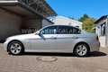BMW 325 xi |AUTOMATIK|PDC|KLIMA|1.HAND|SCHECKHEFT|52T Plateado - thumbnail 2
