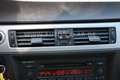 BMW 325 xi |AUTOMATIK|PDC|KLIMA|1.HAND|SCHECKHEFT|52T Plateado - thumbnail 24