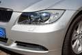 BMW 325 xi |AUTOMATIK|PDC|KLIMA|1.HAND|SCHECKHEFT|52T Plateado - thumbnail 9