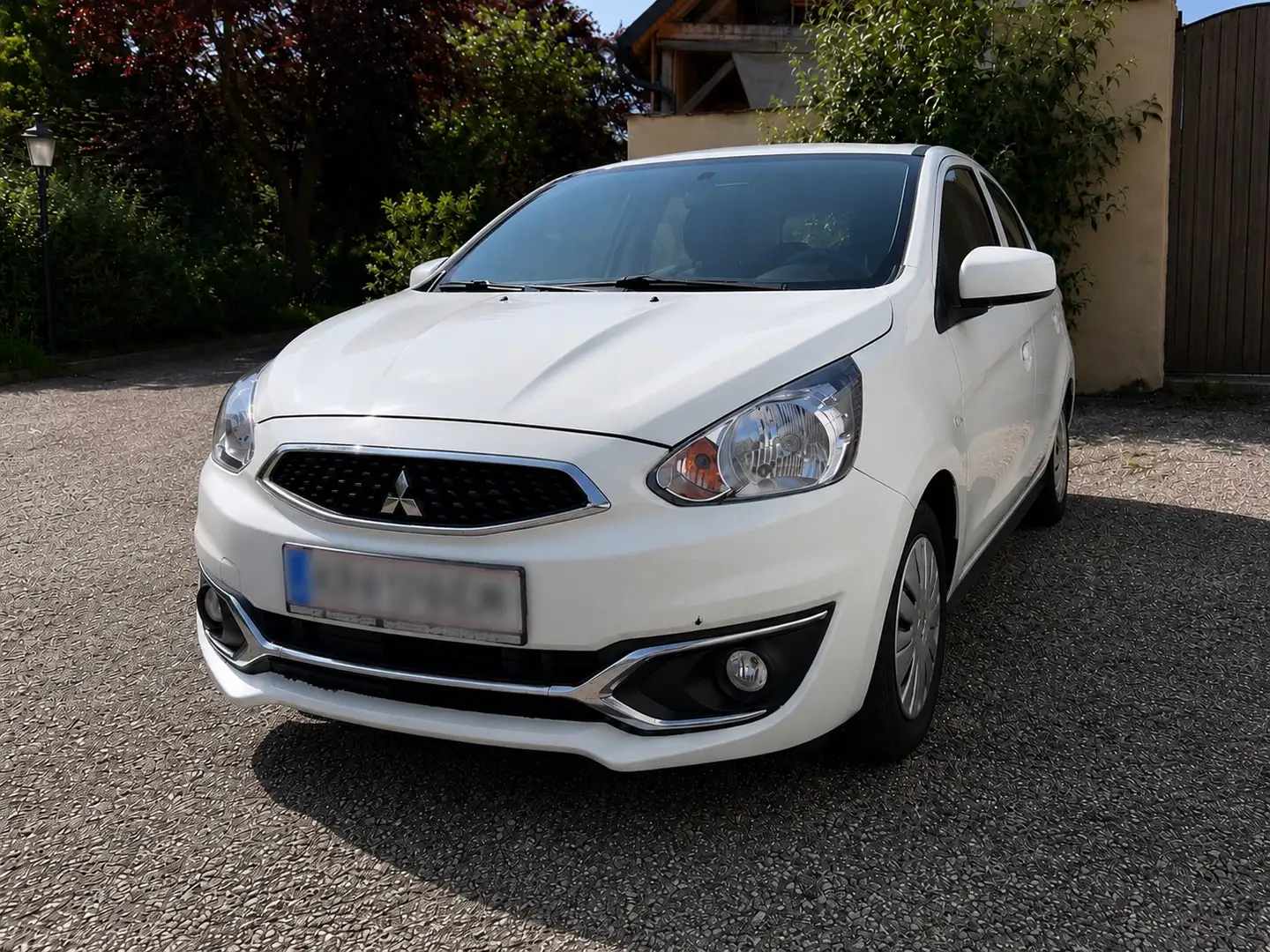 Mitsubishi Space Star 1,0 MIVEC Weiß - 1