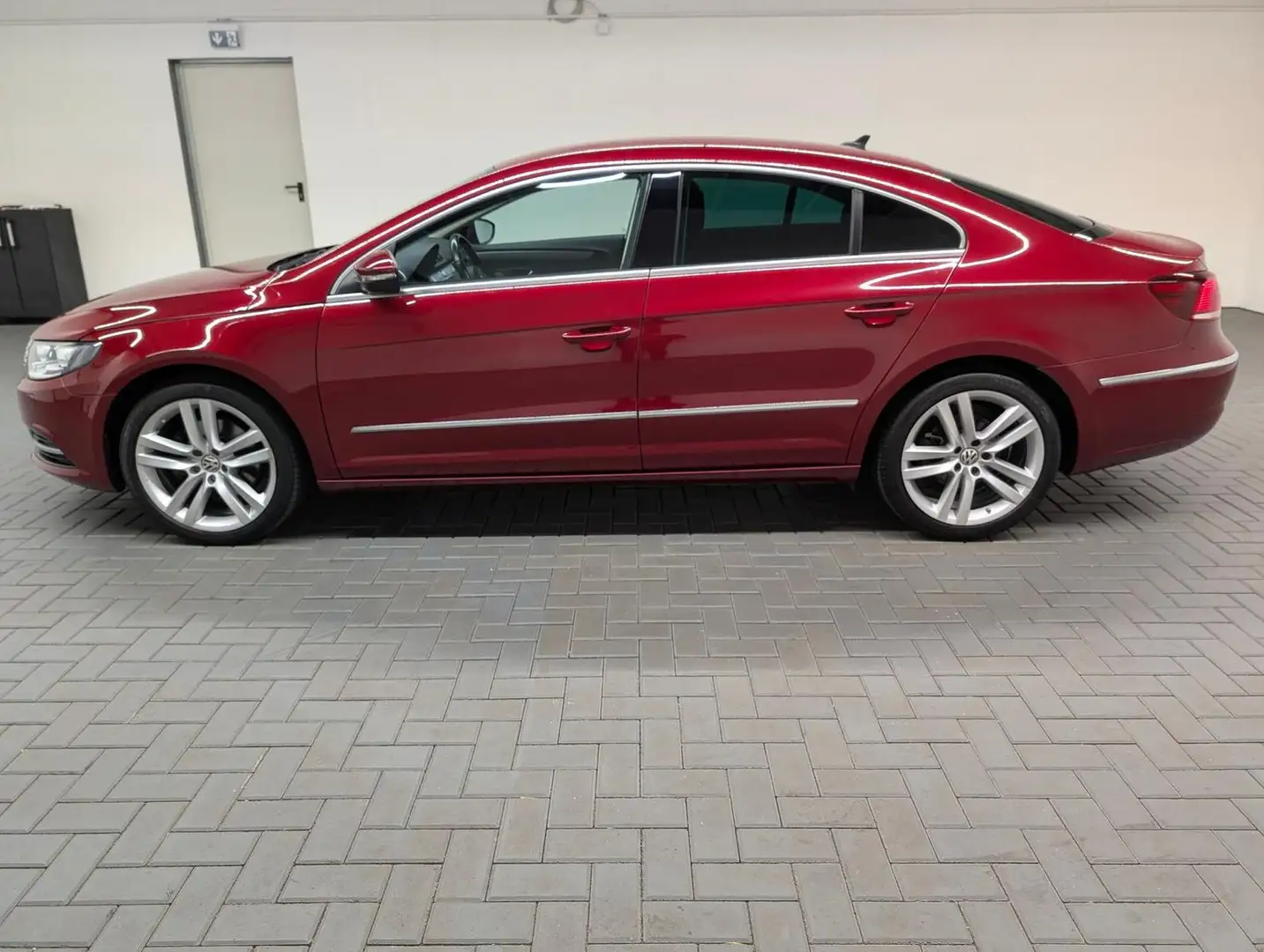 Volkswagen CC Bi-Xenon/Navi/AHK/SHZ/PDC/DCC/Tempom./18-LM Rot - 2