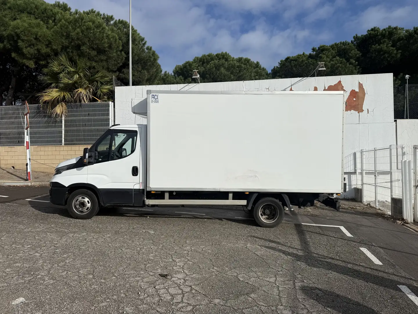 Iveco Daily Ch.DCb. 35S14D Transversal 3750RS - 2