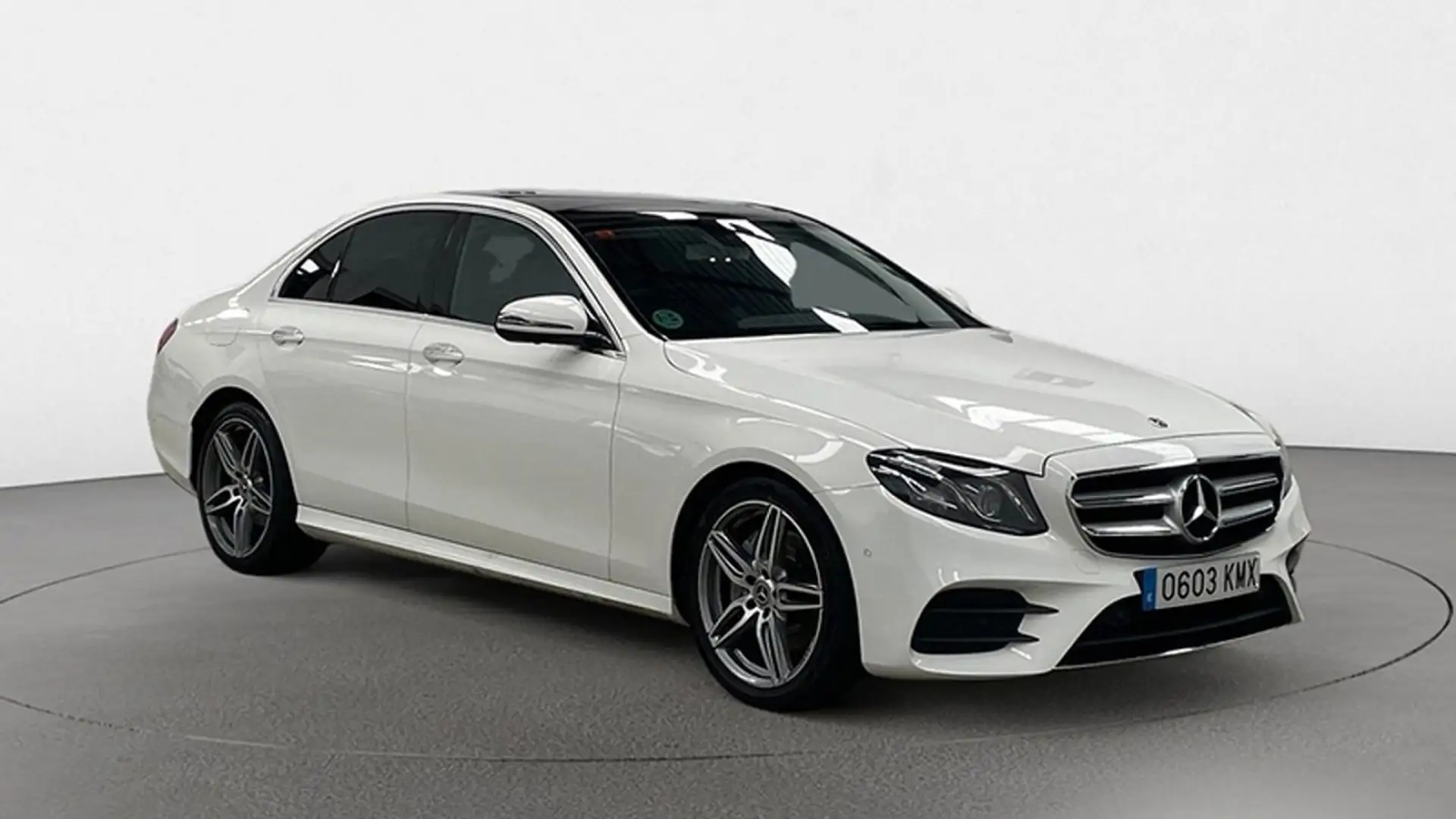 Mercedes-Benz E 220 E 220 d Sport auto Bianco - 1