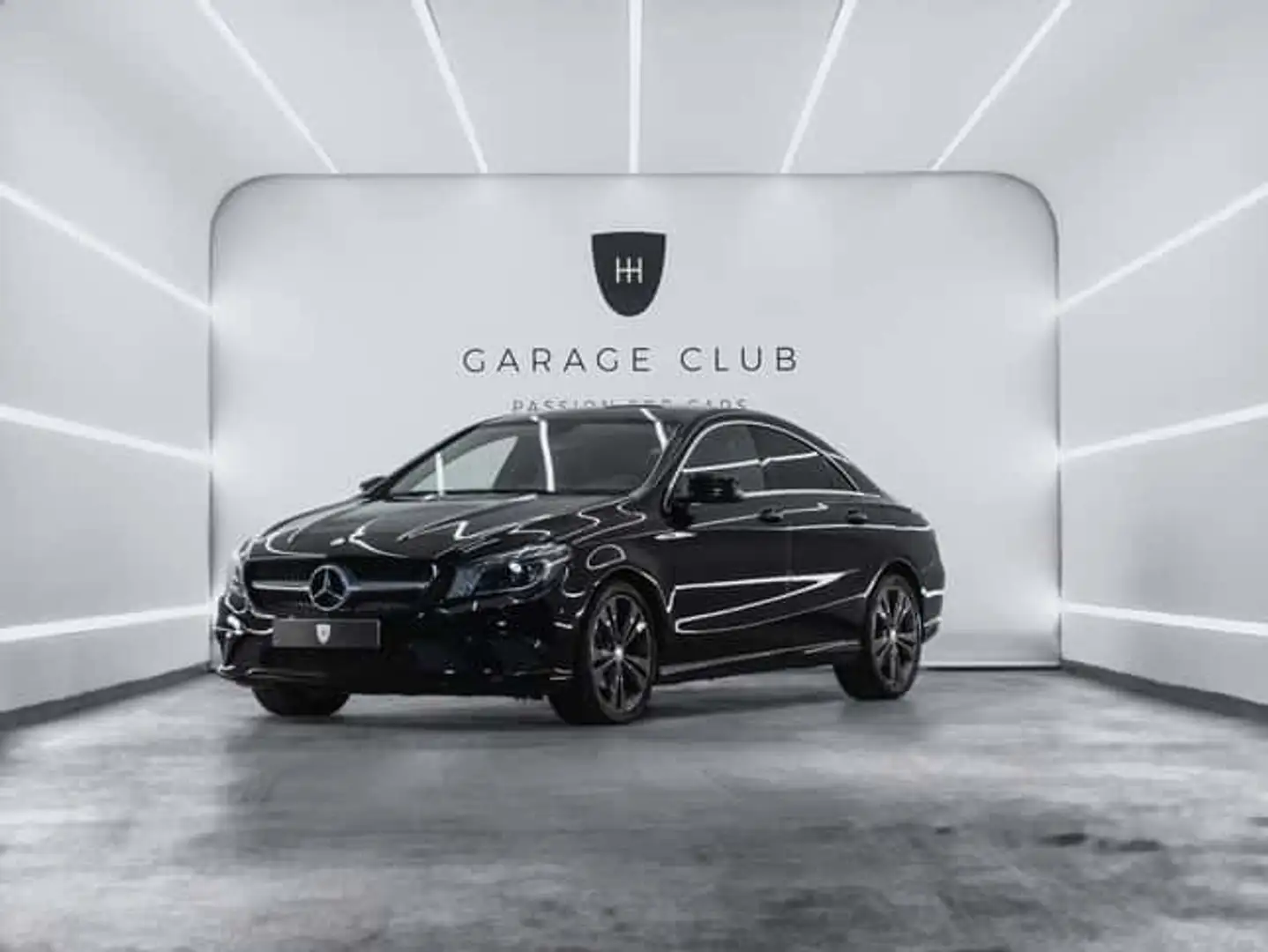 Mercedes-Benz CLA 220 220CDI Urban 7G-DCT - 1