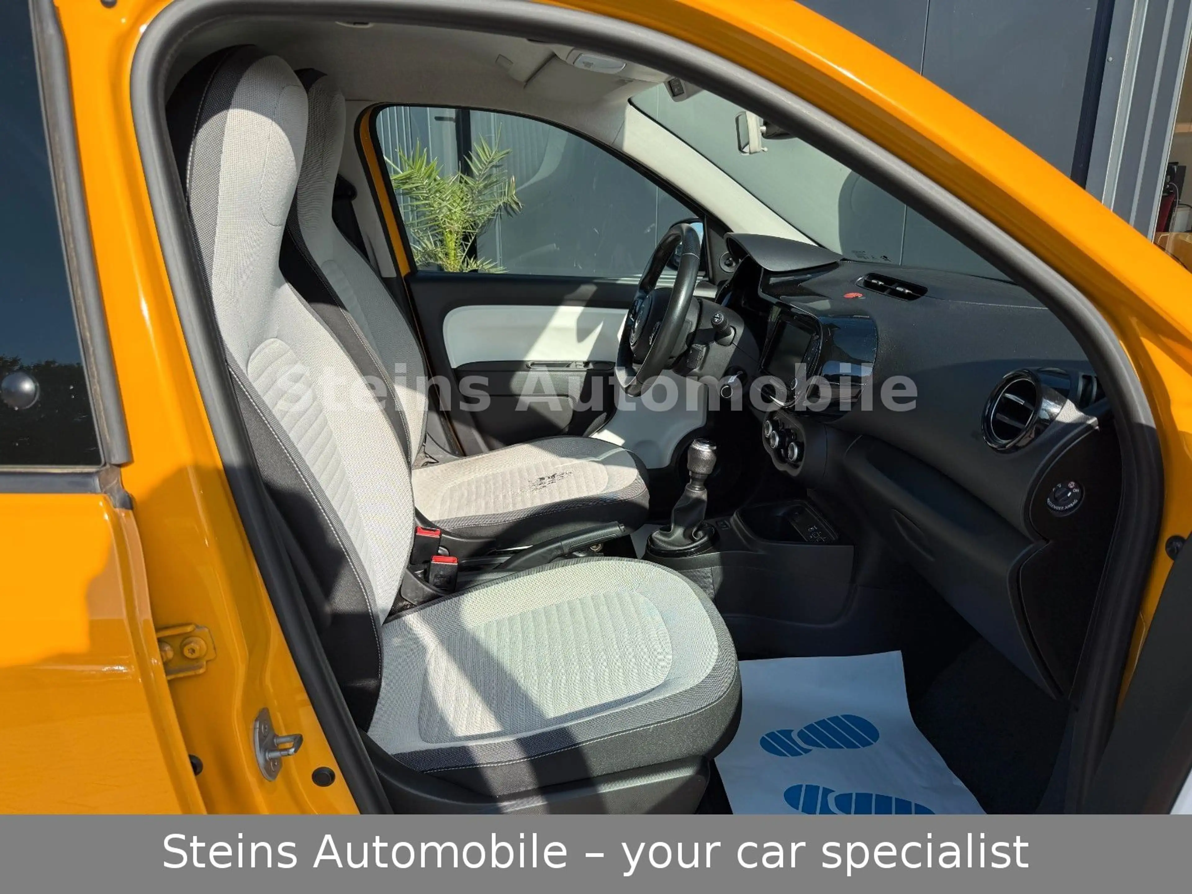 Renault Twingo Limited*KLIMA*NAVI* — photo 9