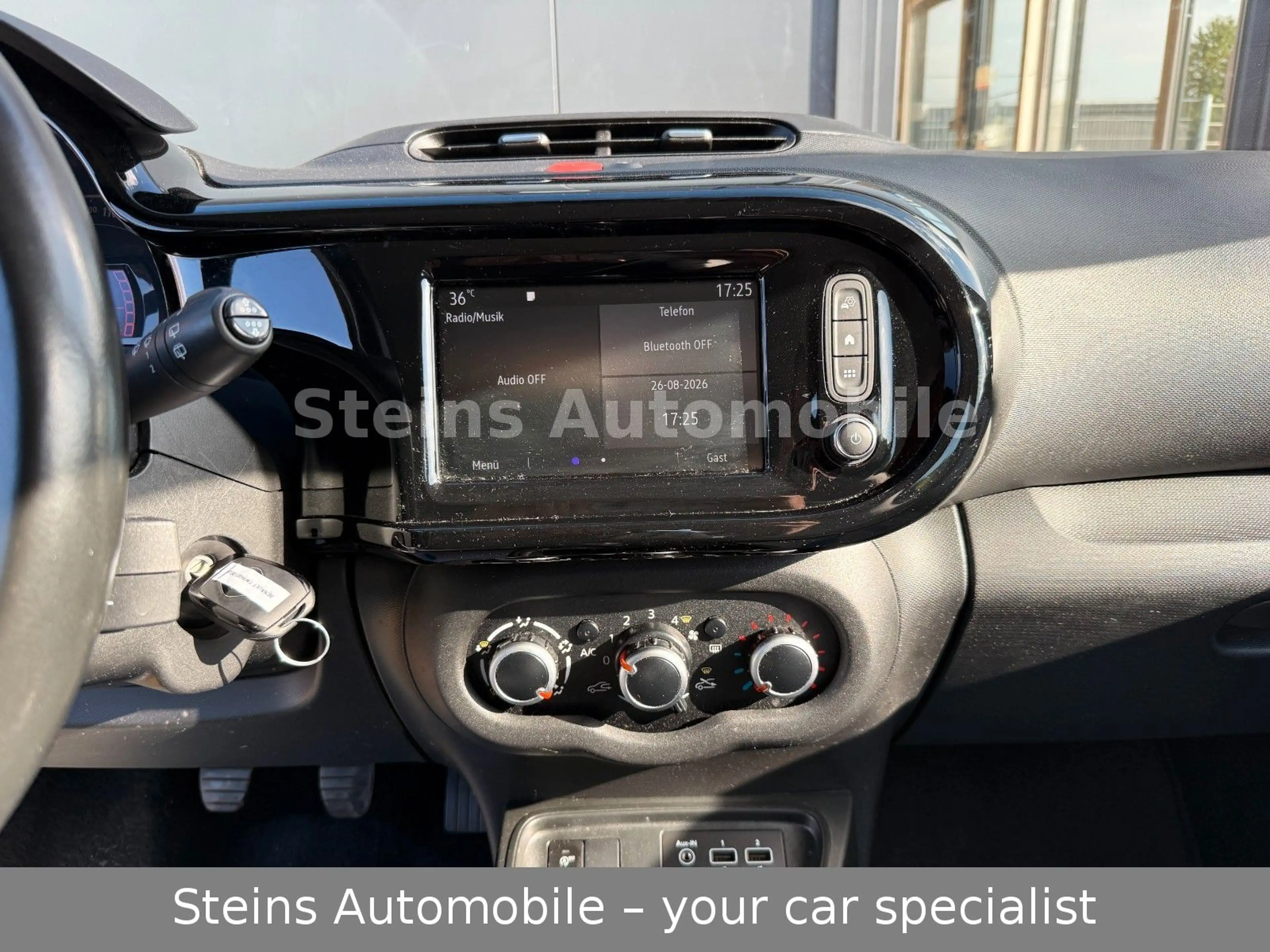 Renault Twingo Limited*KLIMA*NAVI* — photo 15