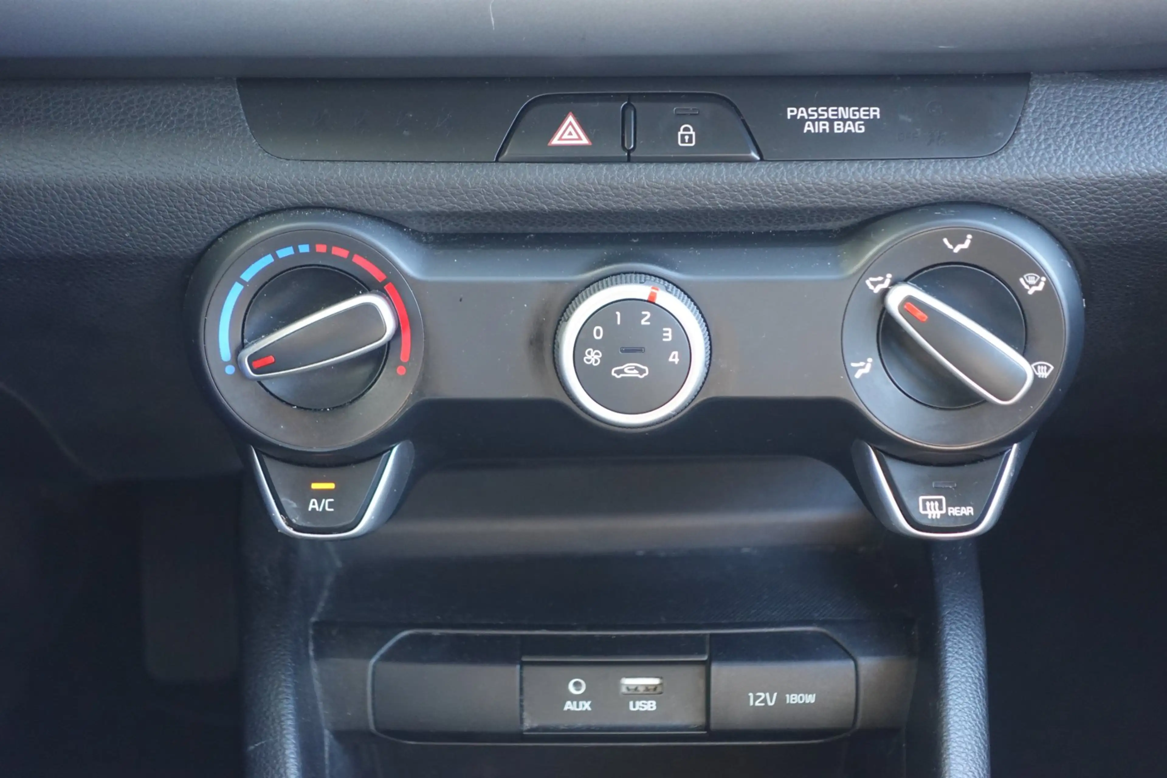 Kia Rio 1.0 TGDI ComfortPlusLine Navigator — photo 13