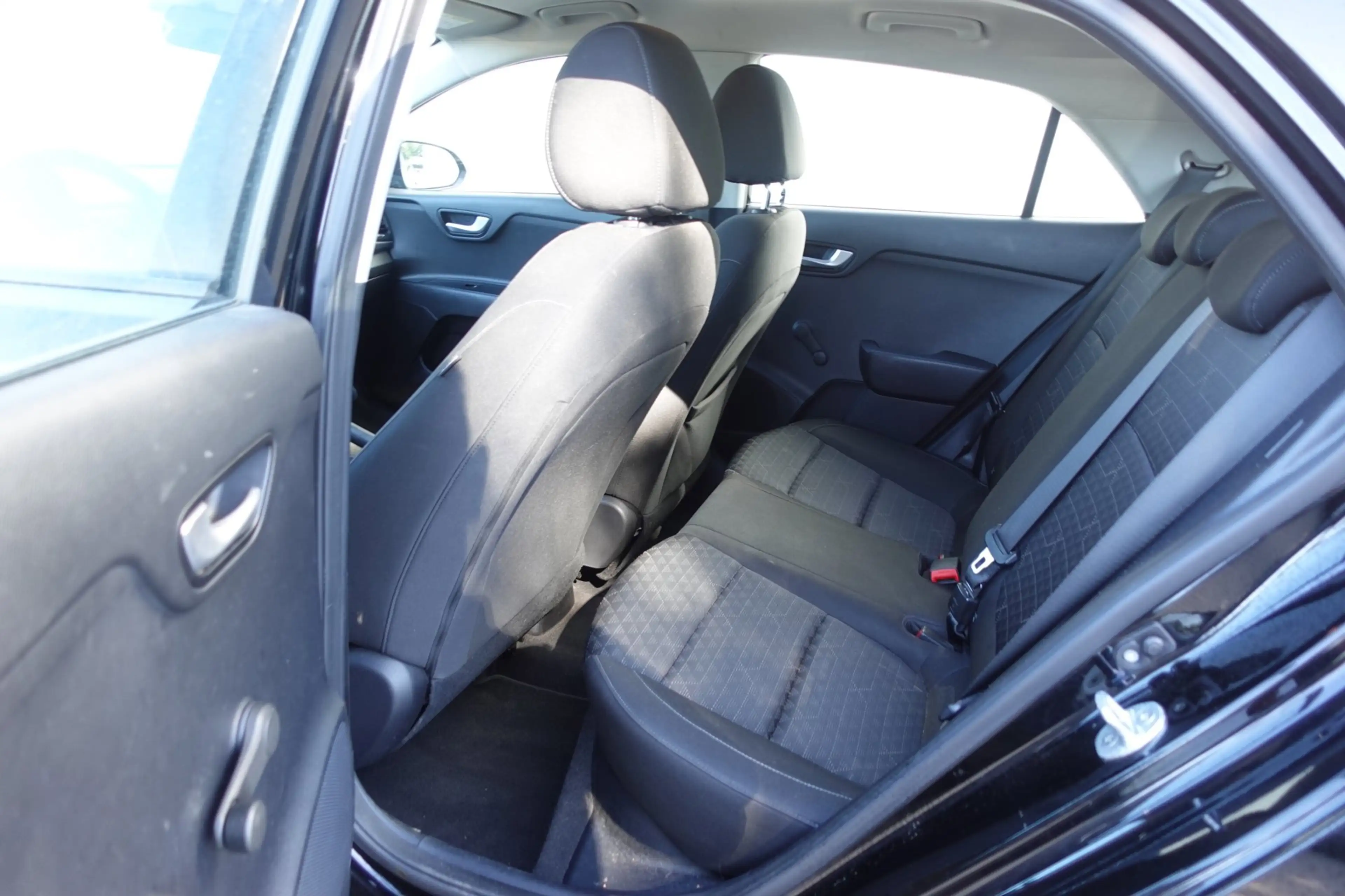 Kia Rio 1.0 TGDI ComfortPlusLine Navigator — photo 6
