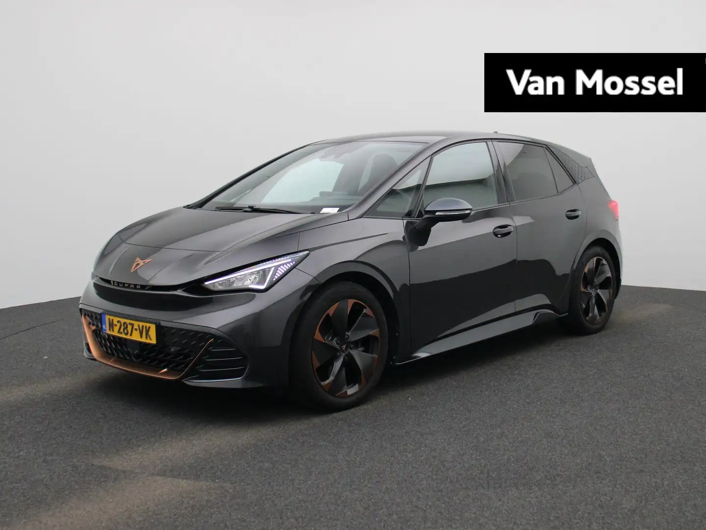 CUPRA Born Adrenaline One 62 kWh 204 PK | Automaat | SoH 93% Grijs - 1