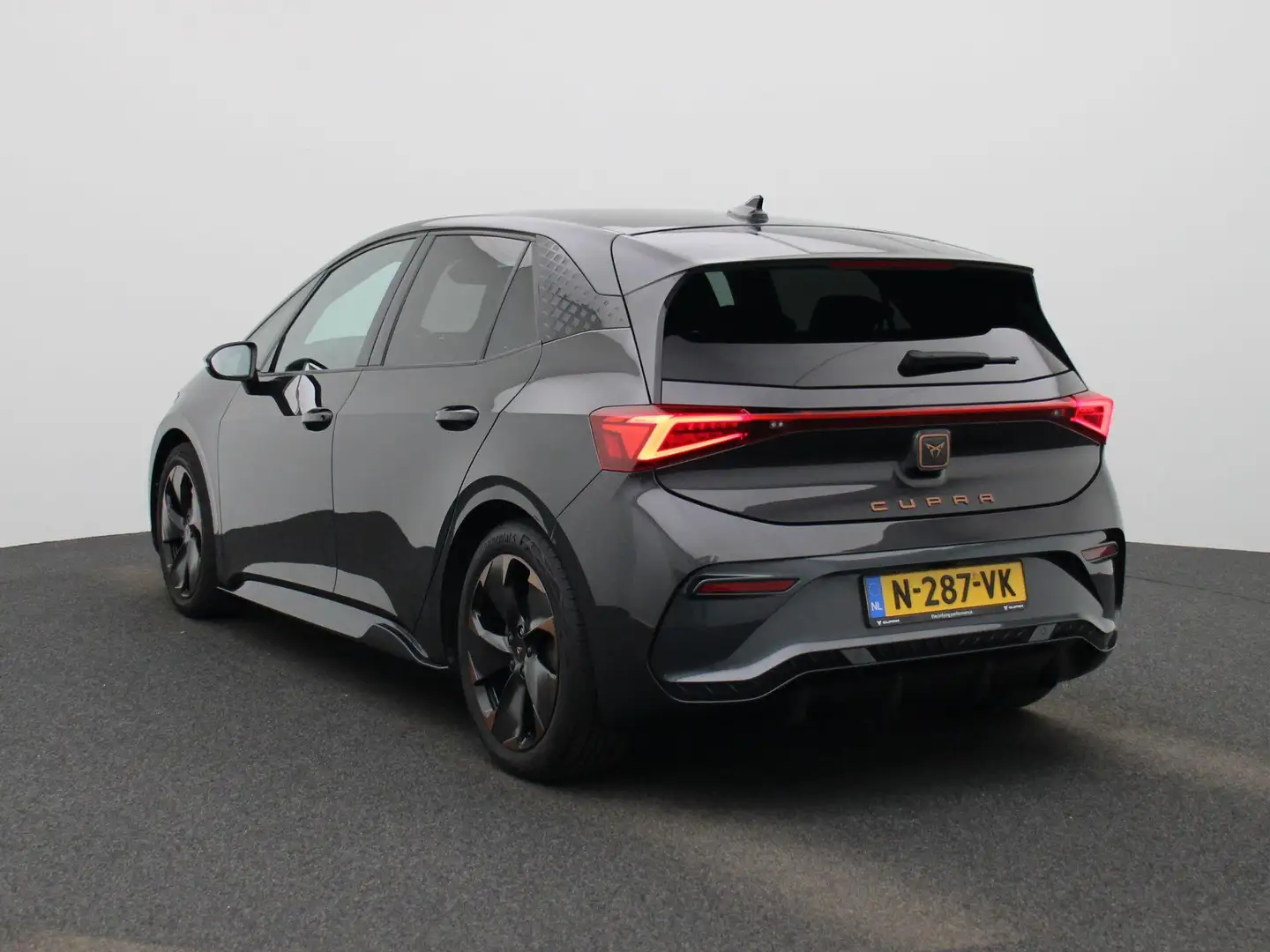 CUPRA Born Adrenaline One 62 kWh 204 PK | Automaat | SoH 93% Grijs - 2