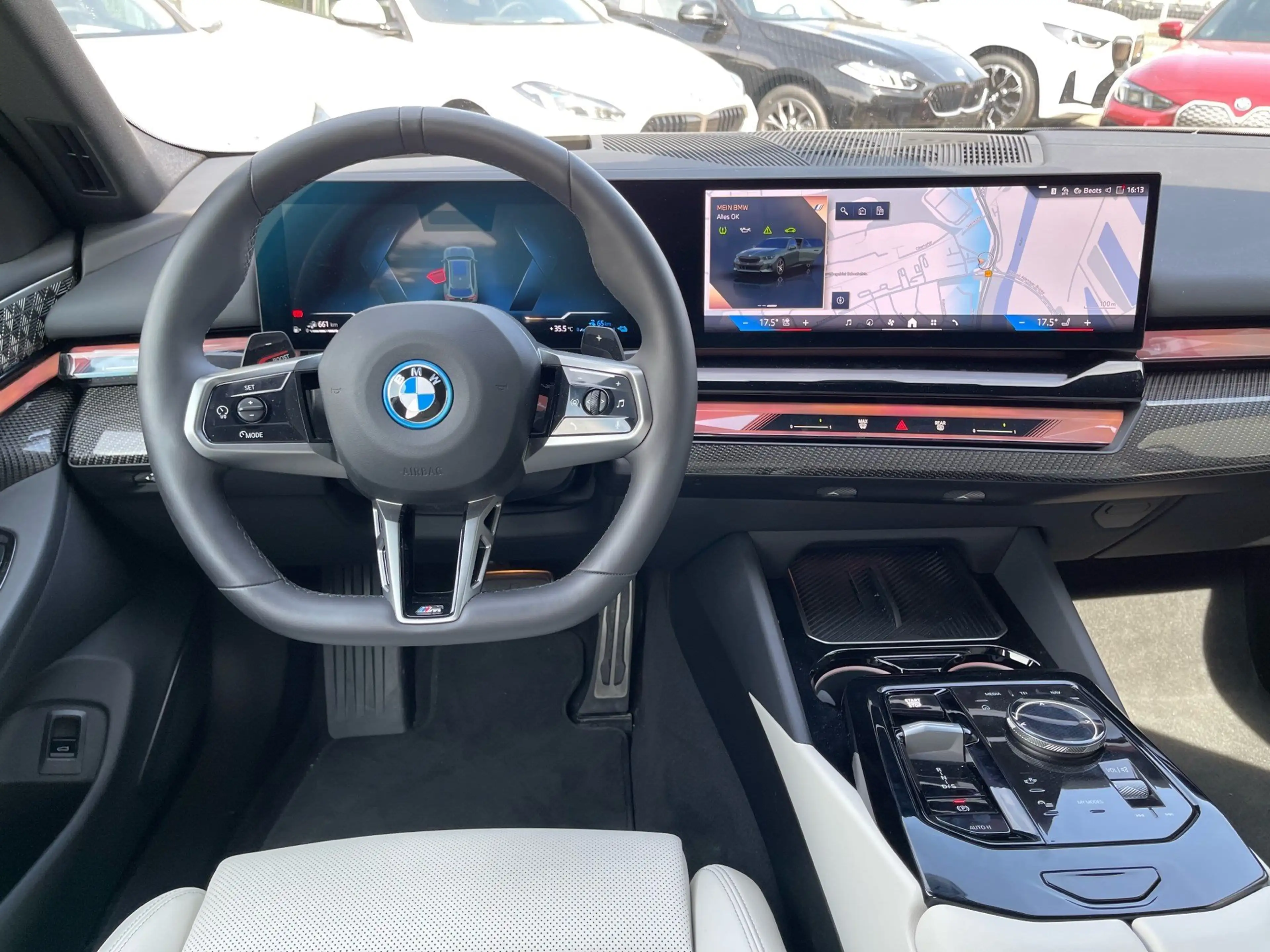 BMW 550 e xDrive Tour. M Sport Pro || Pano Autobahnass — photo 3