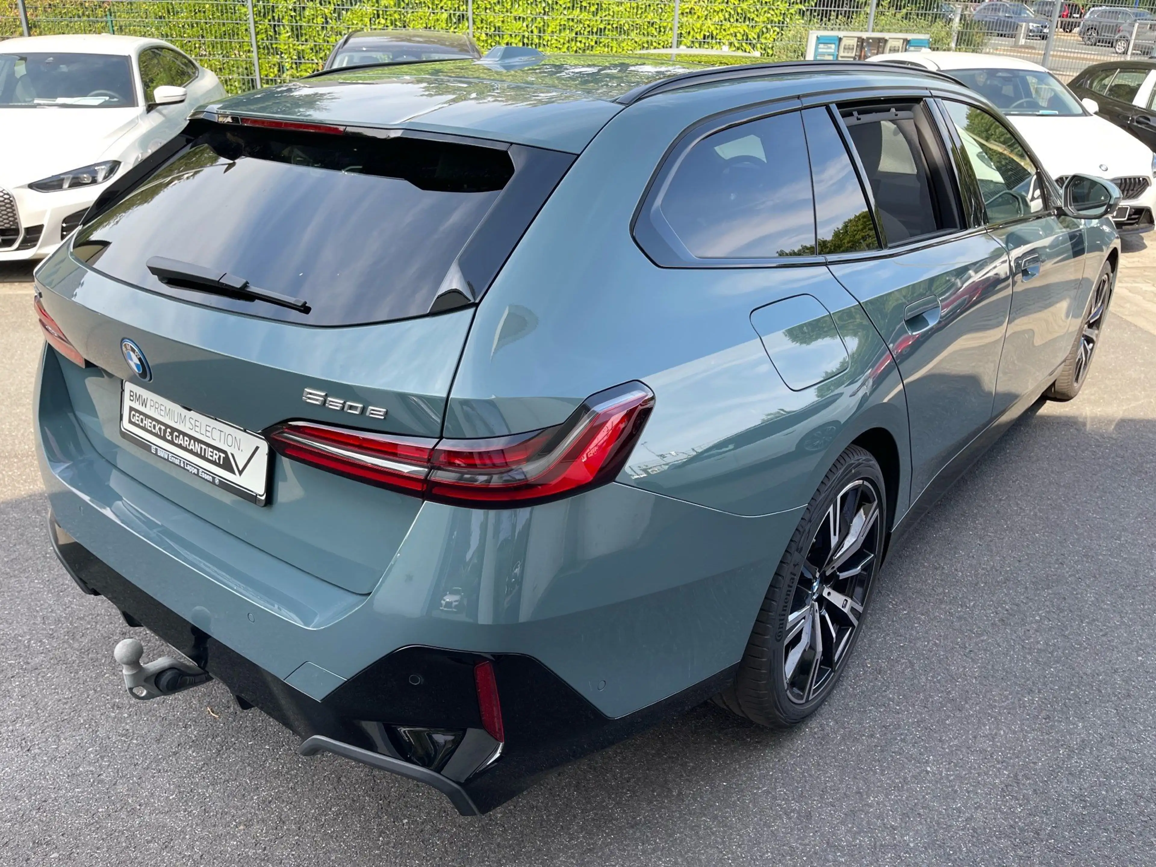 BMW 550 e xDrive Tour. M Sport Pro || Pano Autobahnass — photo 2